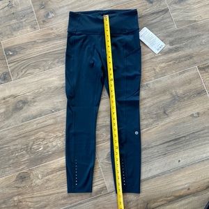 Fast and Free Tight Lululemon sz 6 nctl NWT